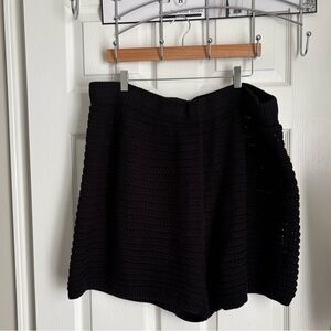 Old Navy Women’s‎ Black Crochet Shorts Size 3X